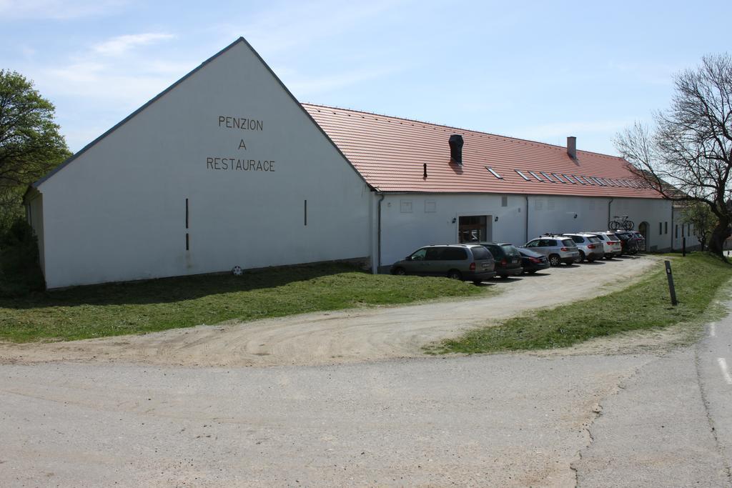 Penzion Vanuvecky Dvur Телч Экстерьер фото