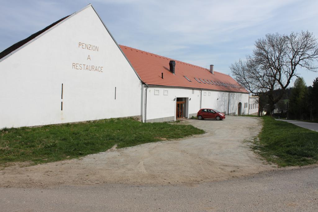 Penzion Vanuvecky Dvur Телч Экстерьер фото